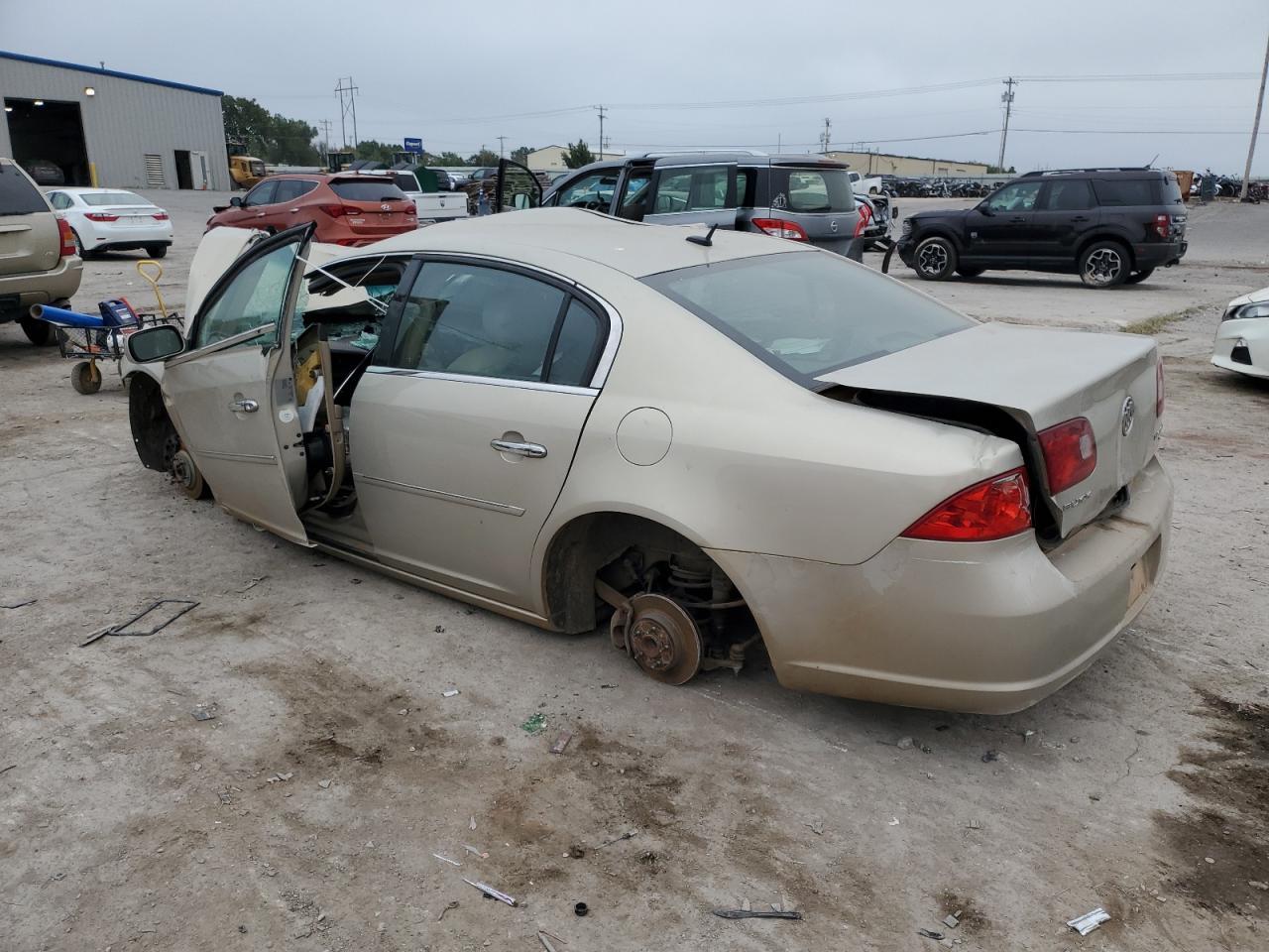 2007 Buick Lucerne Cxl - Фото 2