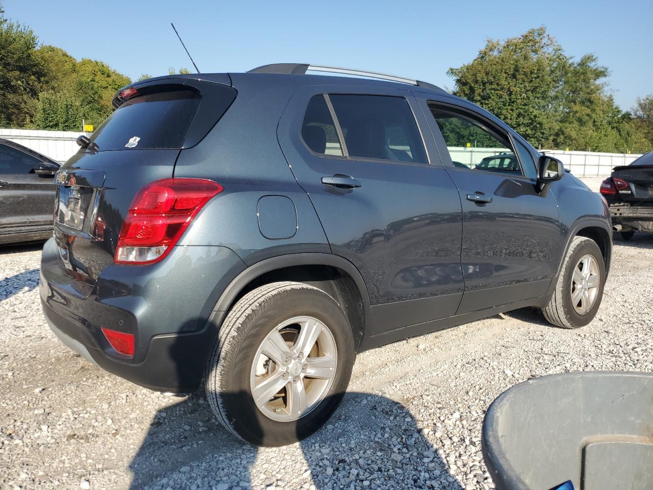2021 Chevrolet Trax 1Lt - Image 3
