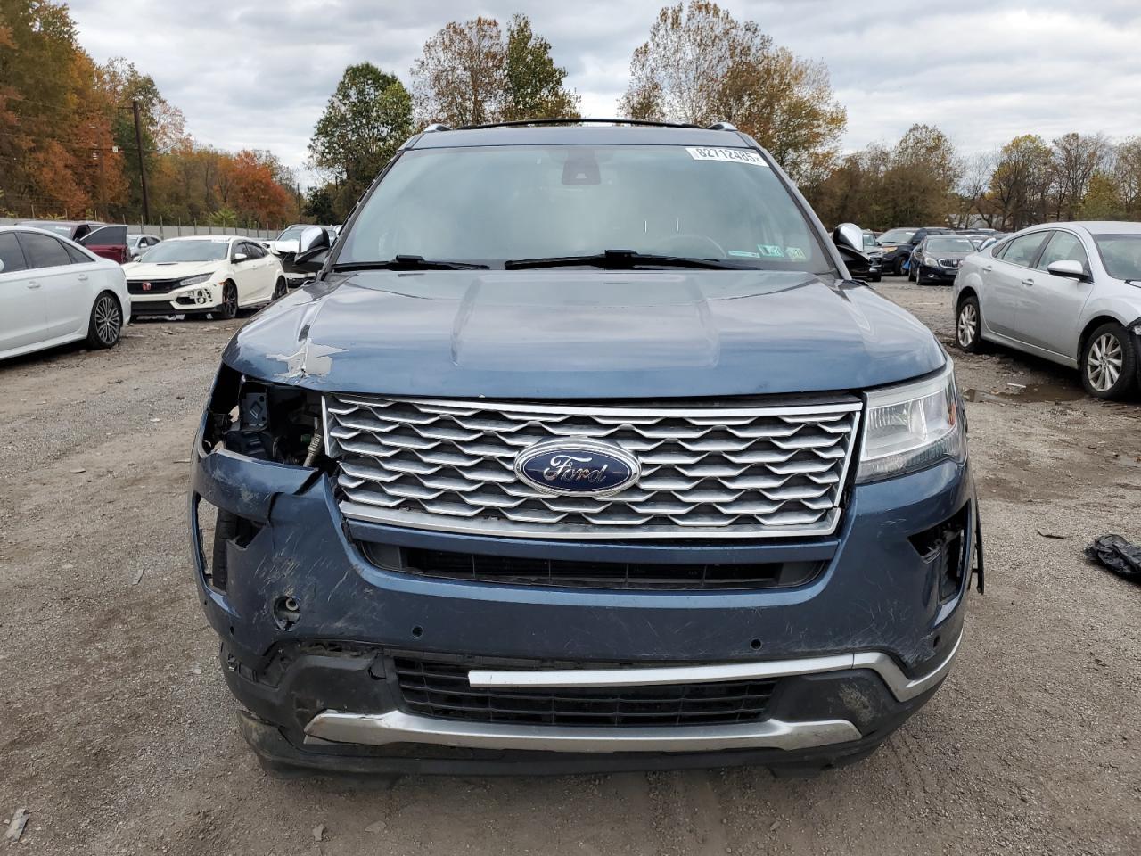 2018 Ford Explorer Platinum - Image 5