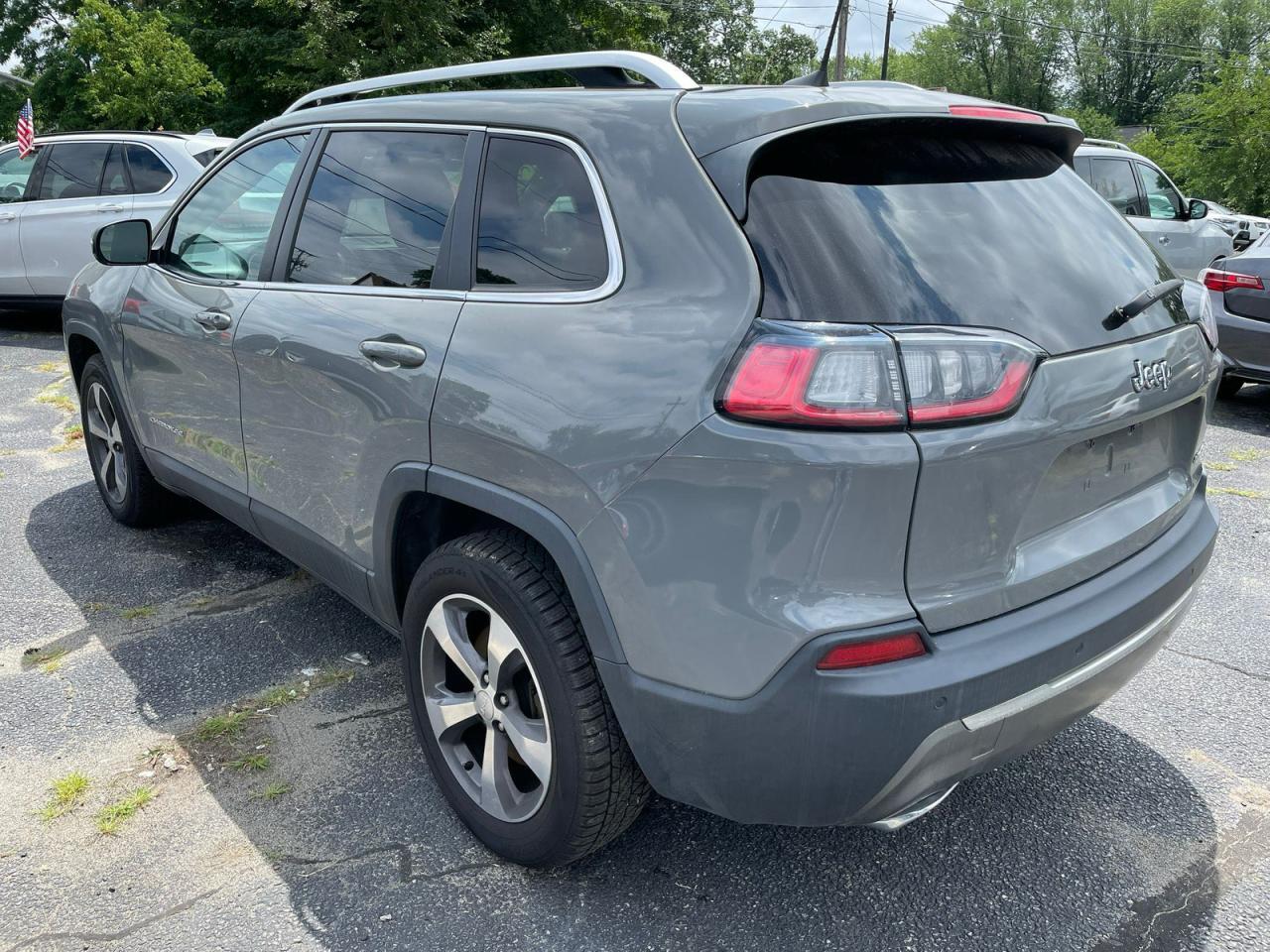 2020 Jeep Cherokee Limited - Фото 3