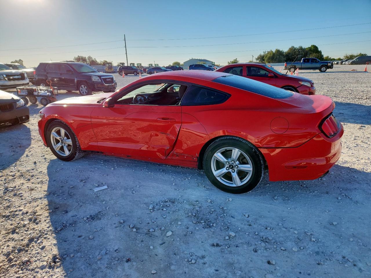 2016 Ford Mustang - Фото 2