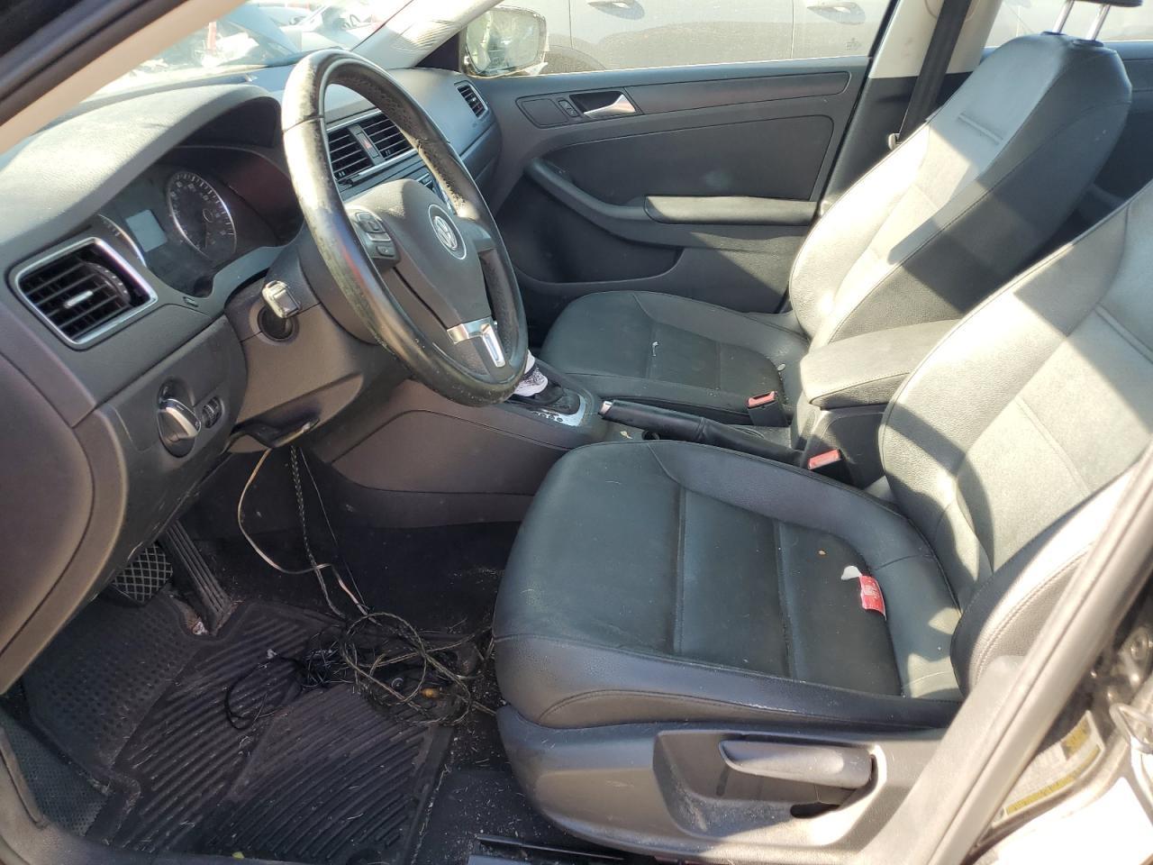 2012 Volkswagen Jetta Se - Image 7