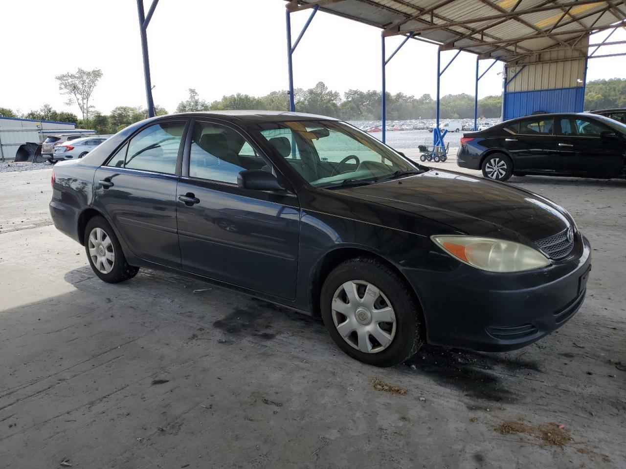 2002 Toyota Camry Le - Фото 4