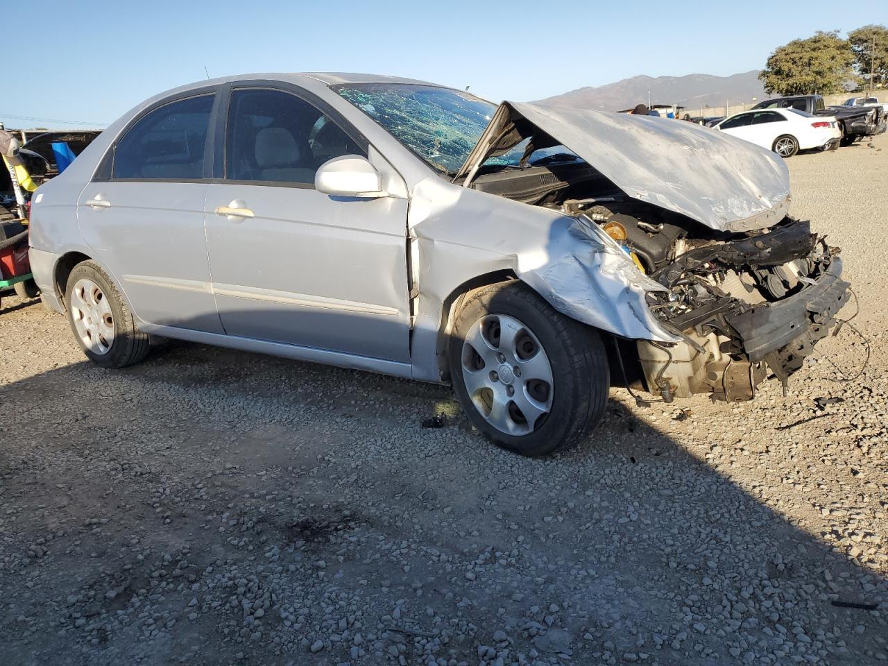 2004 Kia Spectra Lx - Фото 4