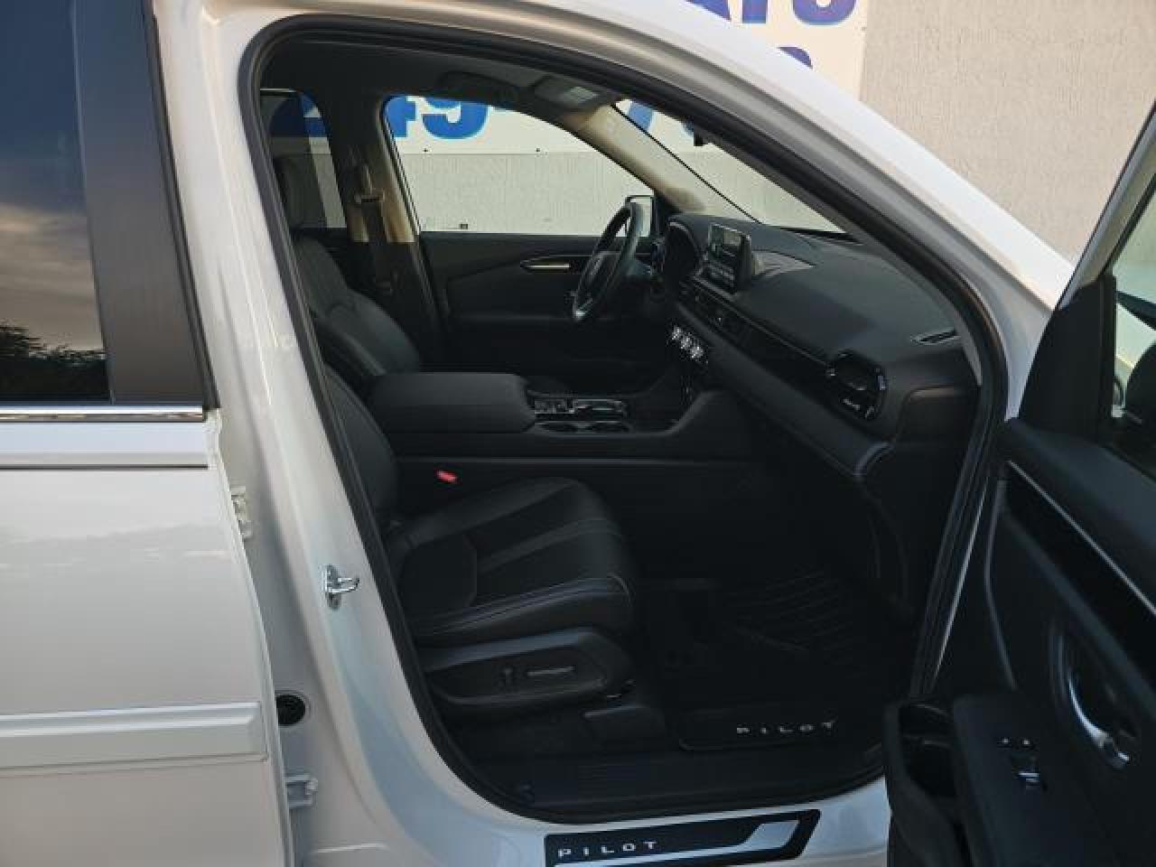 2025 Honda Pilot Exl - Image 5