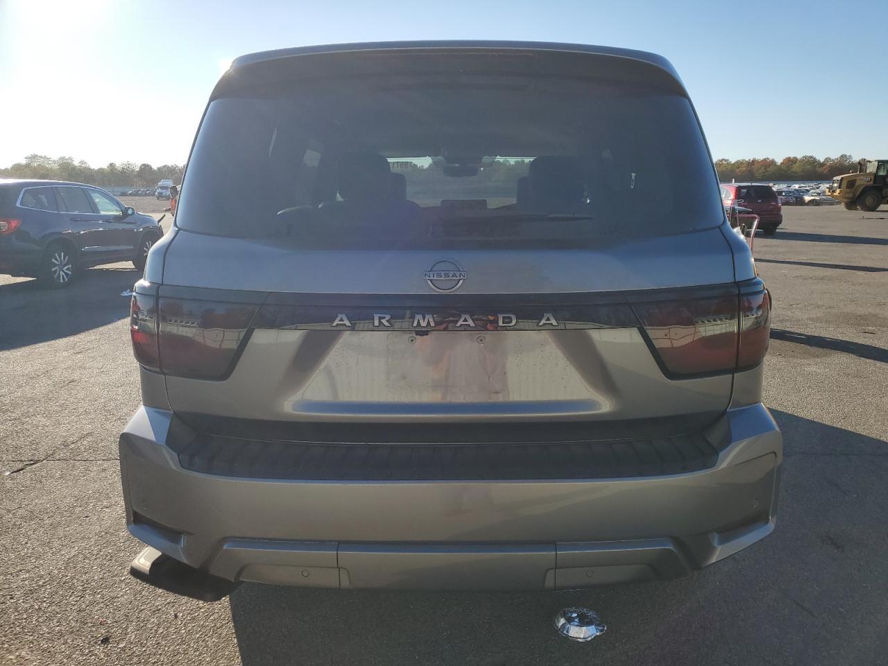 2021 Nissan Armada Platinum - Фото 6