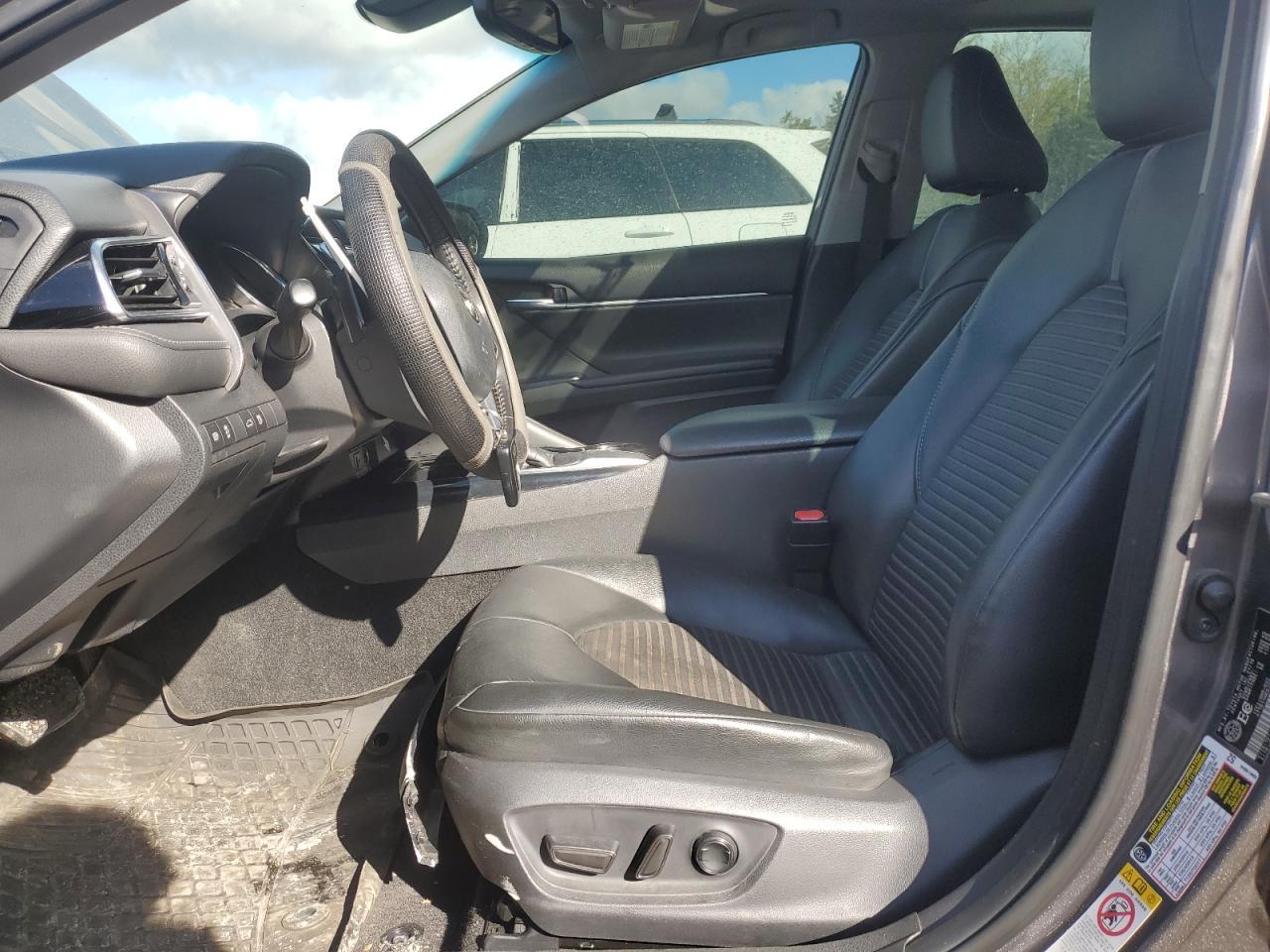 2018 Toyota Camry L - Image 7