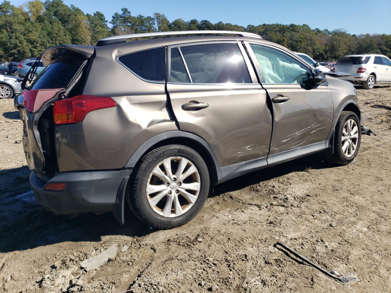 2013 Toyota Rav4 Limited - Image 3