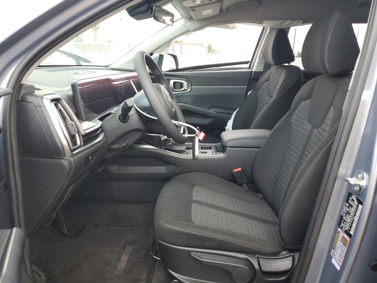 2025 Kia Sorento Lx - Фото 7