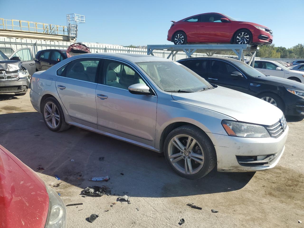 2012 Volkswagen Passat Sel - Фото 4