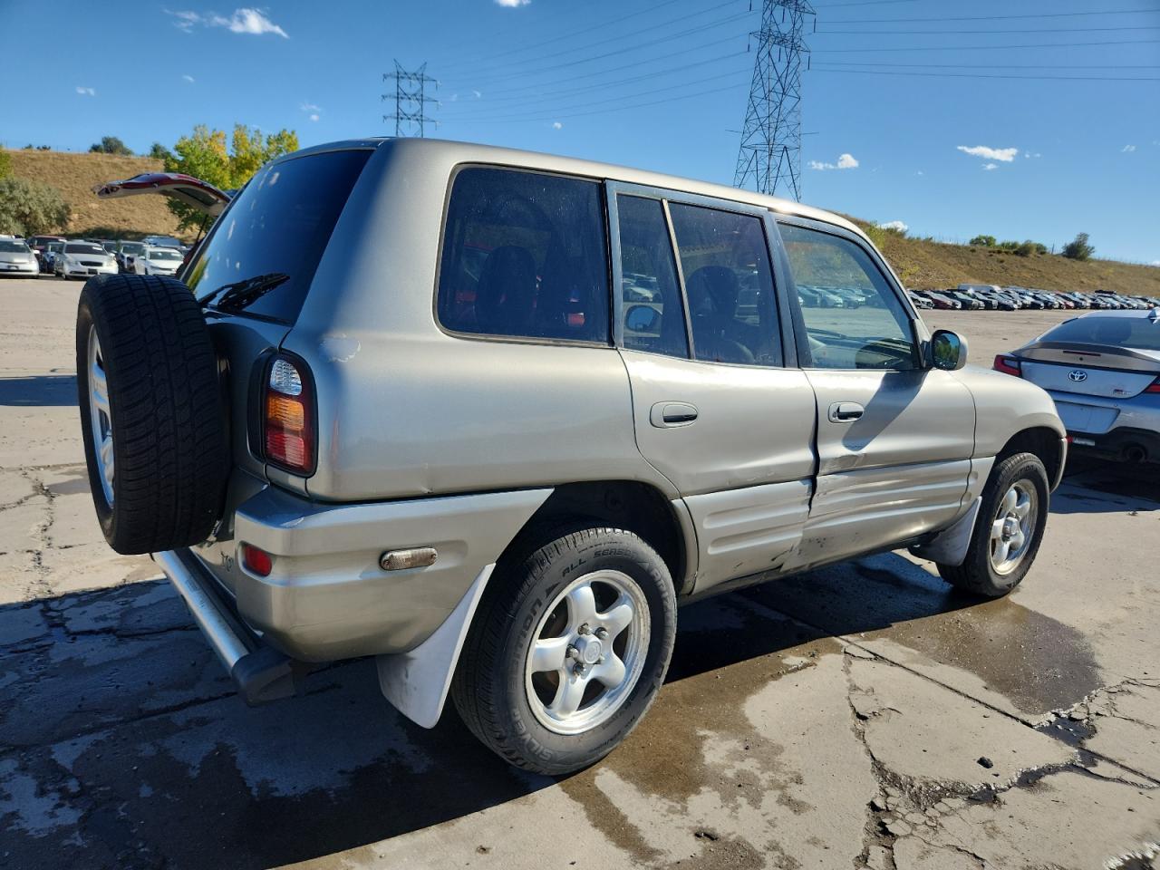 1999 Toyota Rav4 - Image 3