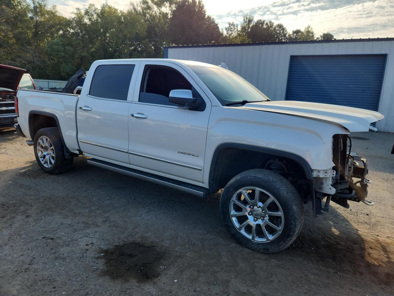 2018 GMC Sierra K1500 Denali - Image 4