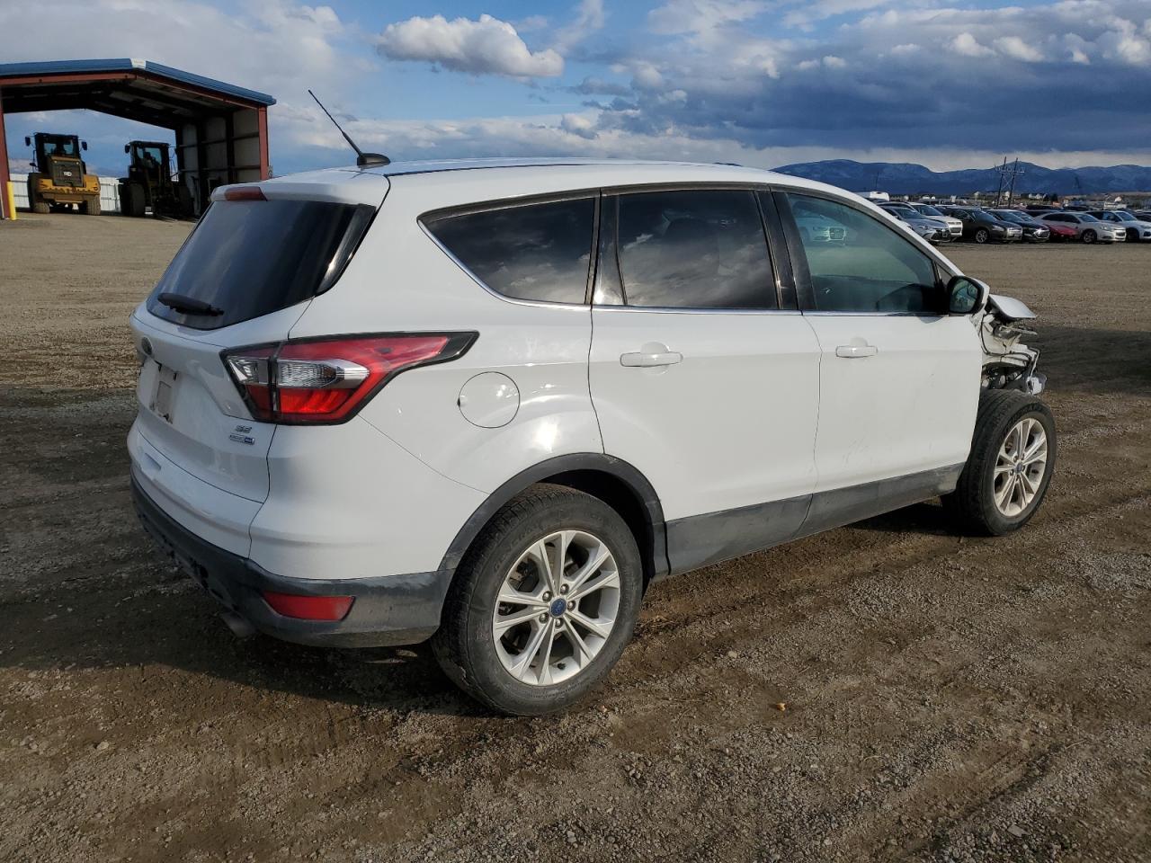 2017 Ford Escape Se - Фото 3