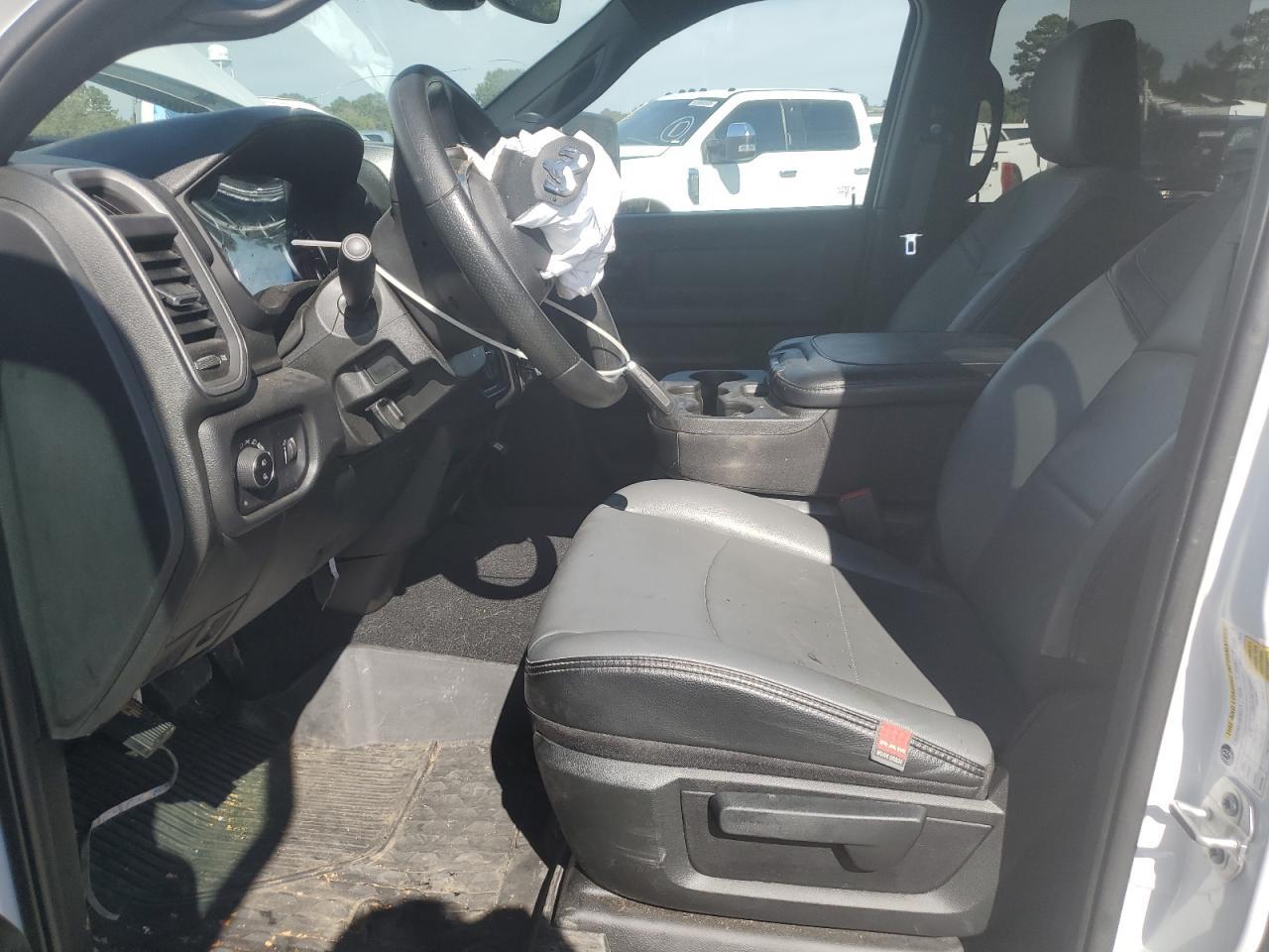 2025 Ram 2500 Tradesman - Фото 7