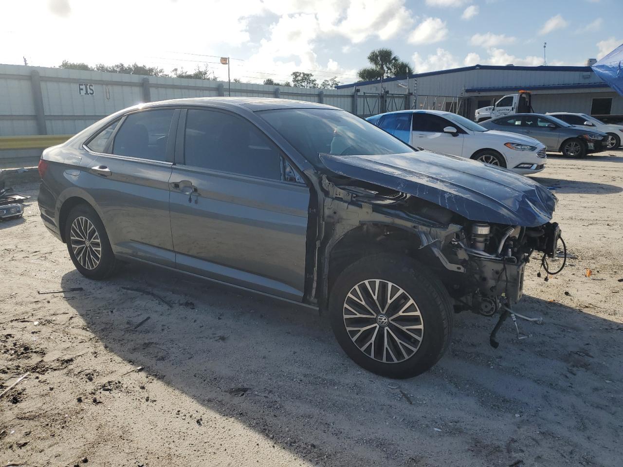 2019 Volkswagen Jetta Sel - Image 4