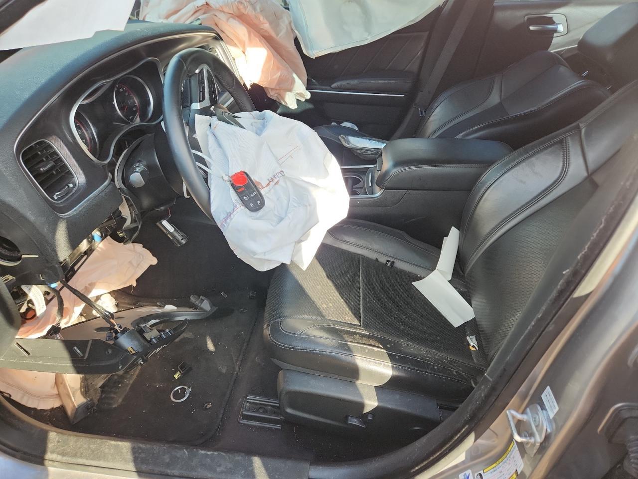 2018 Dodge Charger R/T - Image 7