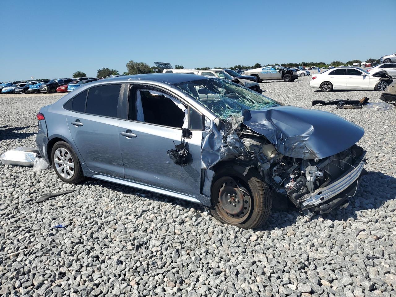 2021 Toyota Corolla Le - Фото 4