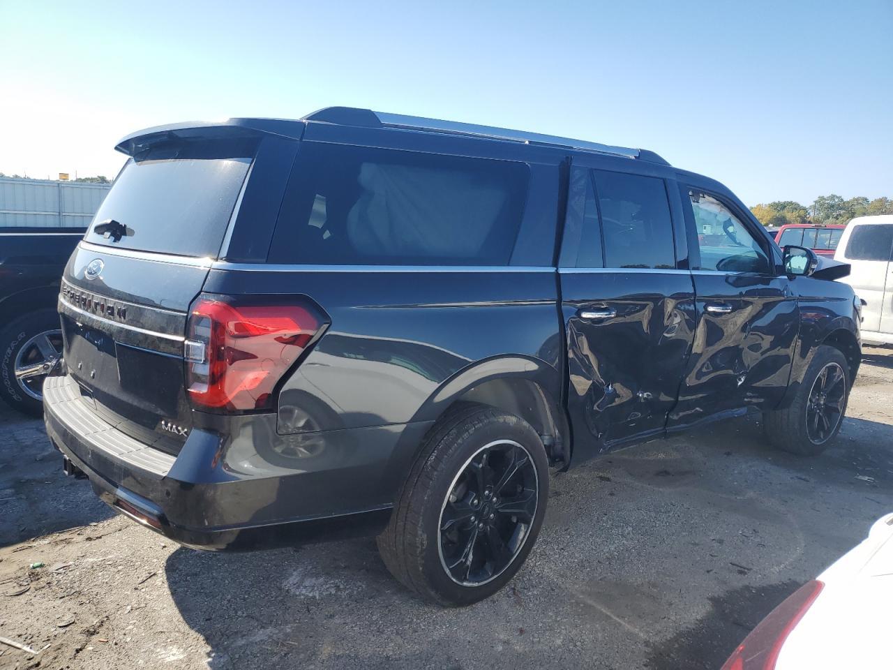 2023 Ford Expedition Max Limited - Image 3