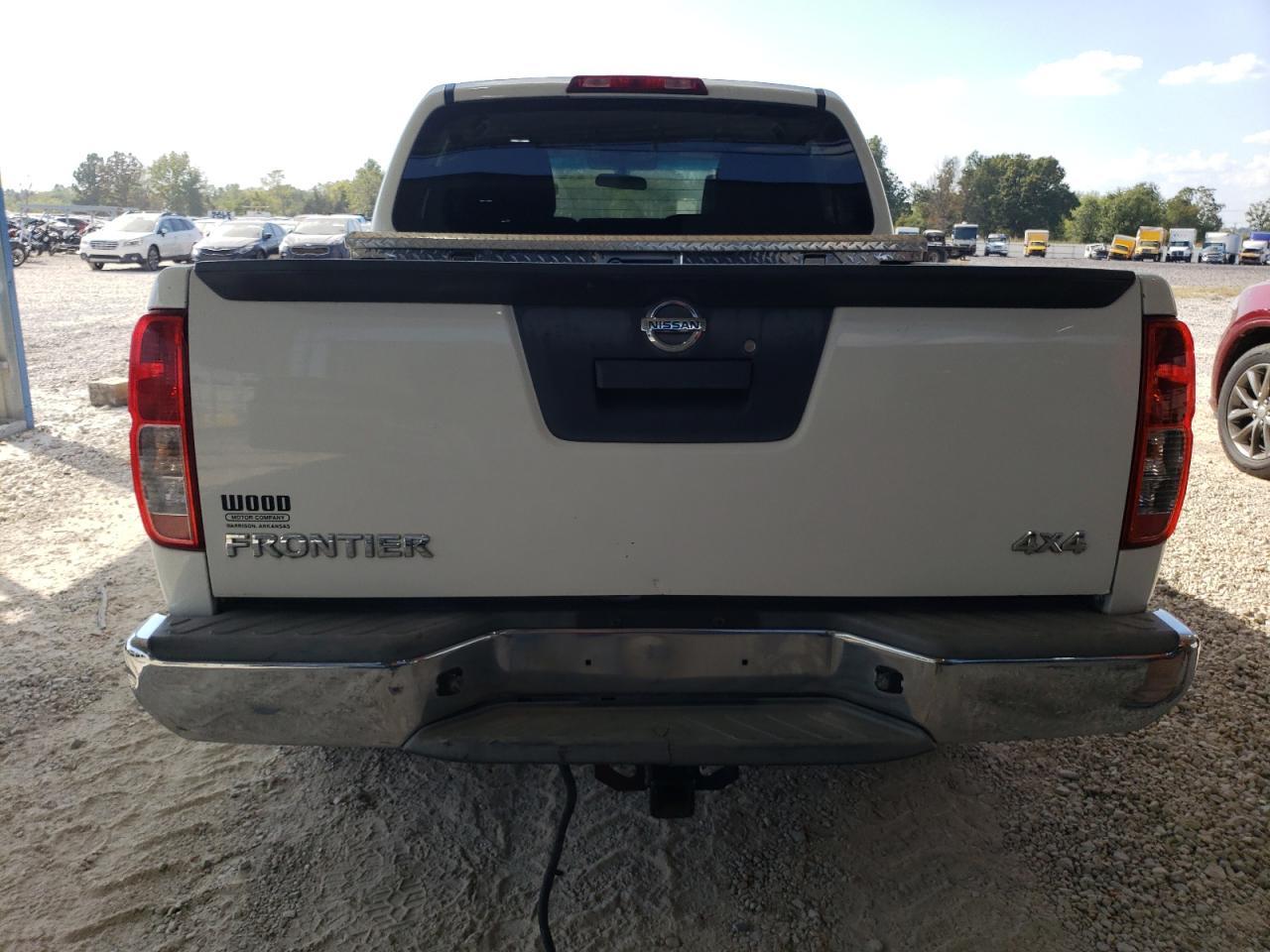 2014 Nissan Frontier S - Фото 6