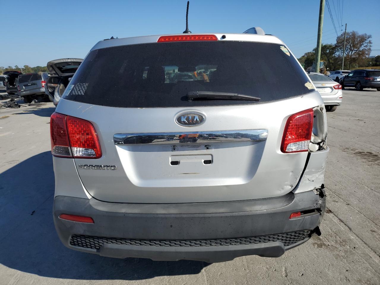 2011 Kia Sorento Lx - Фото 6
