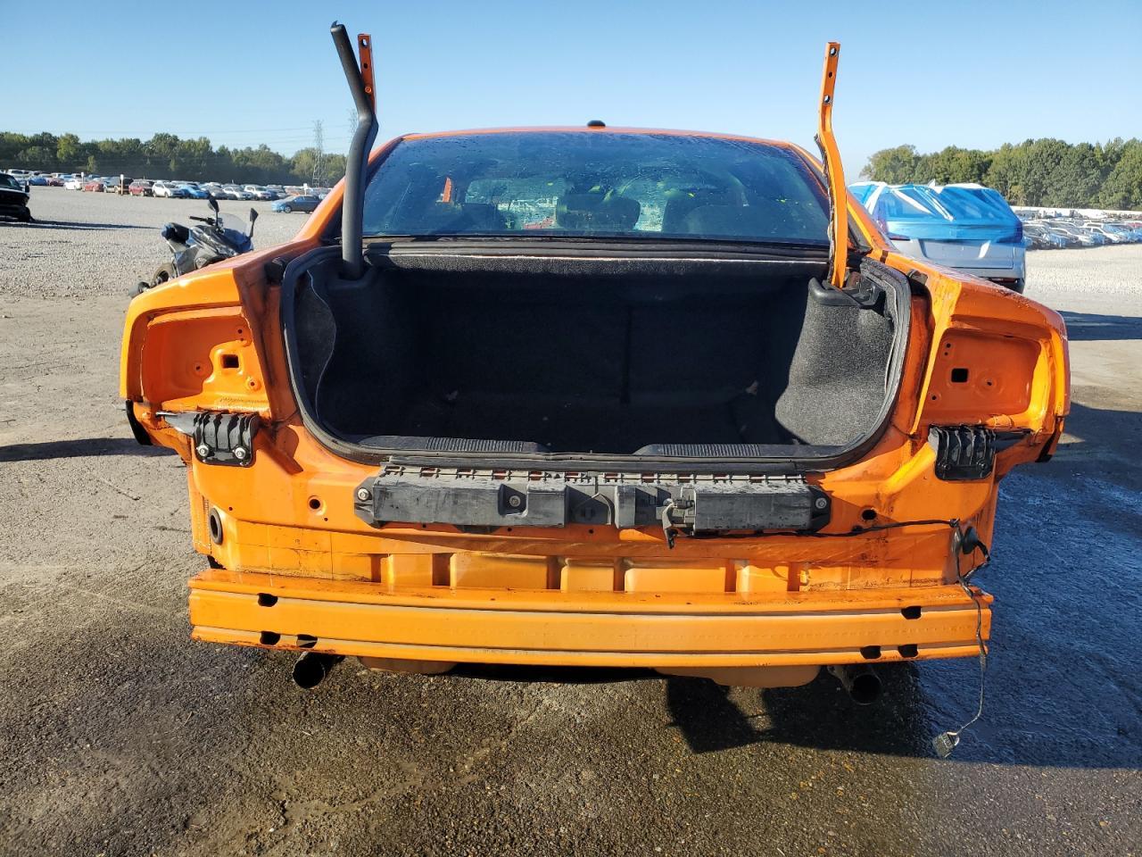 2014 Dodge Charger R - Image 6