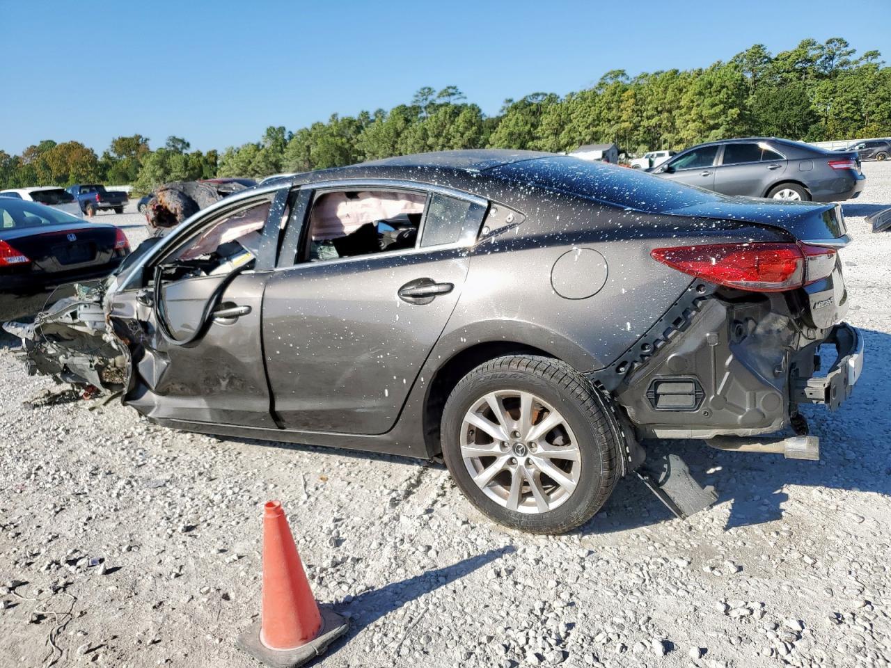 2017 Mazda 6 Sport - Image 2