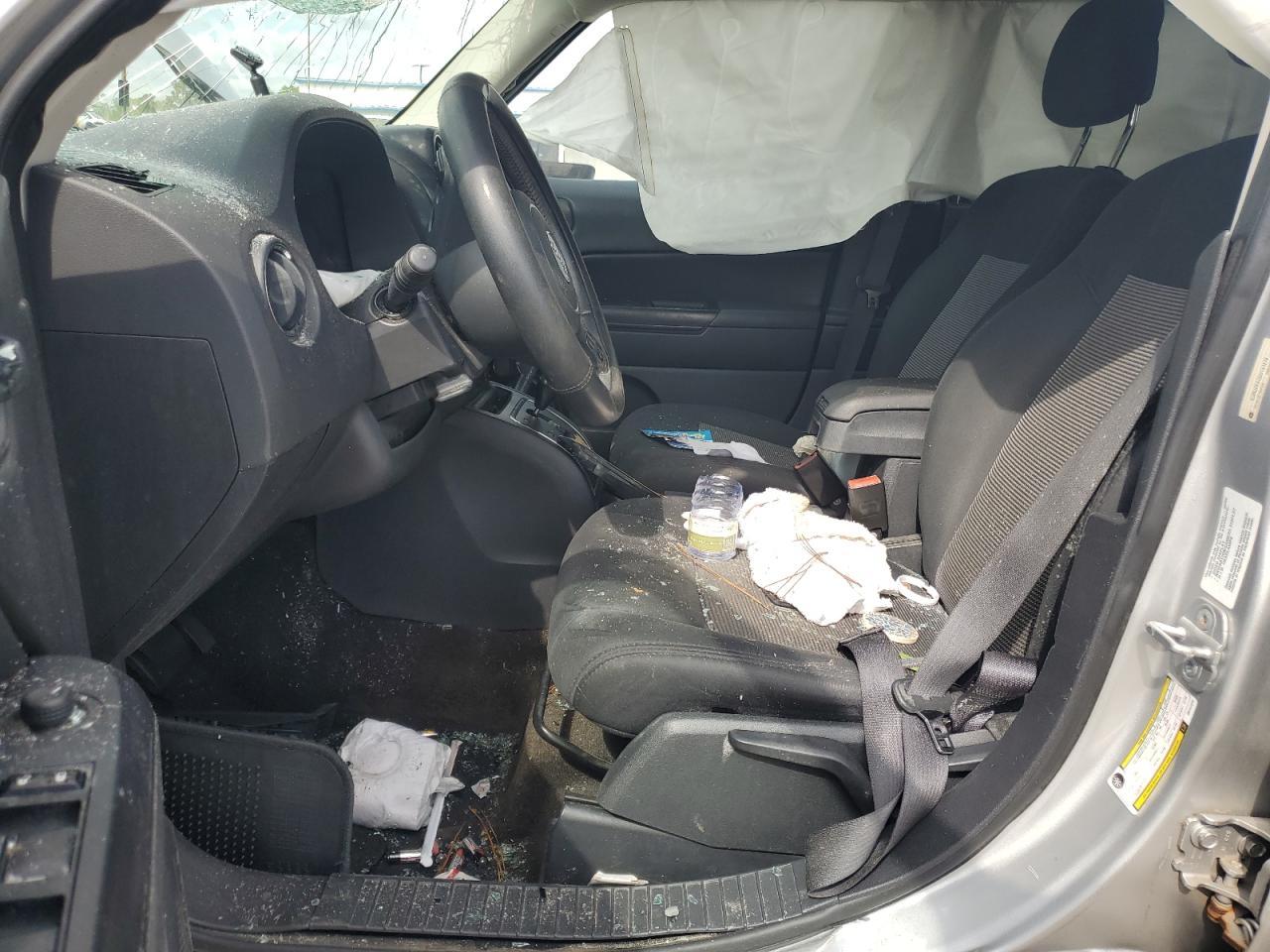 2013 Jeep Patriot Latitude - Фото 7