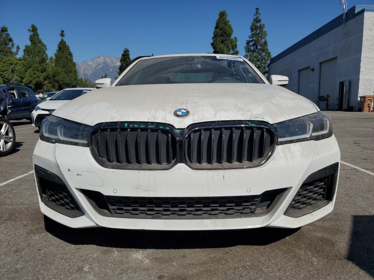 2023 BMW 530 I - Фото 5