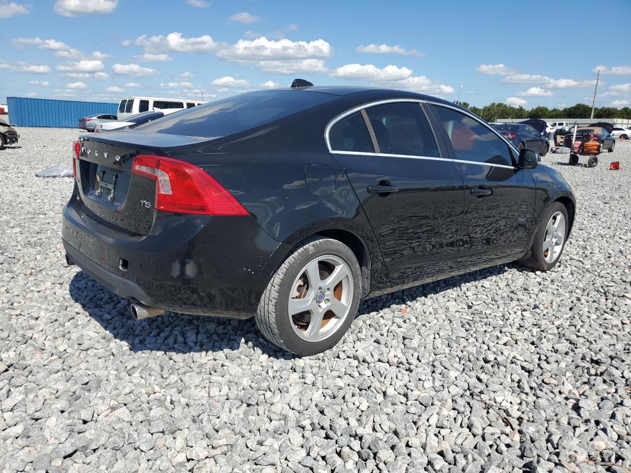 2013 Volvo S60 T5 - Фото 3