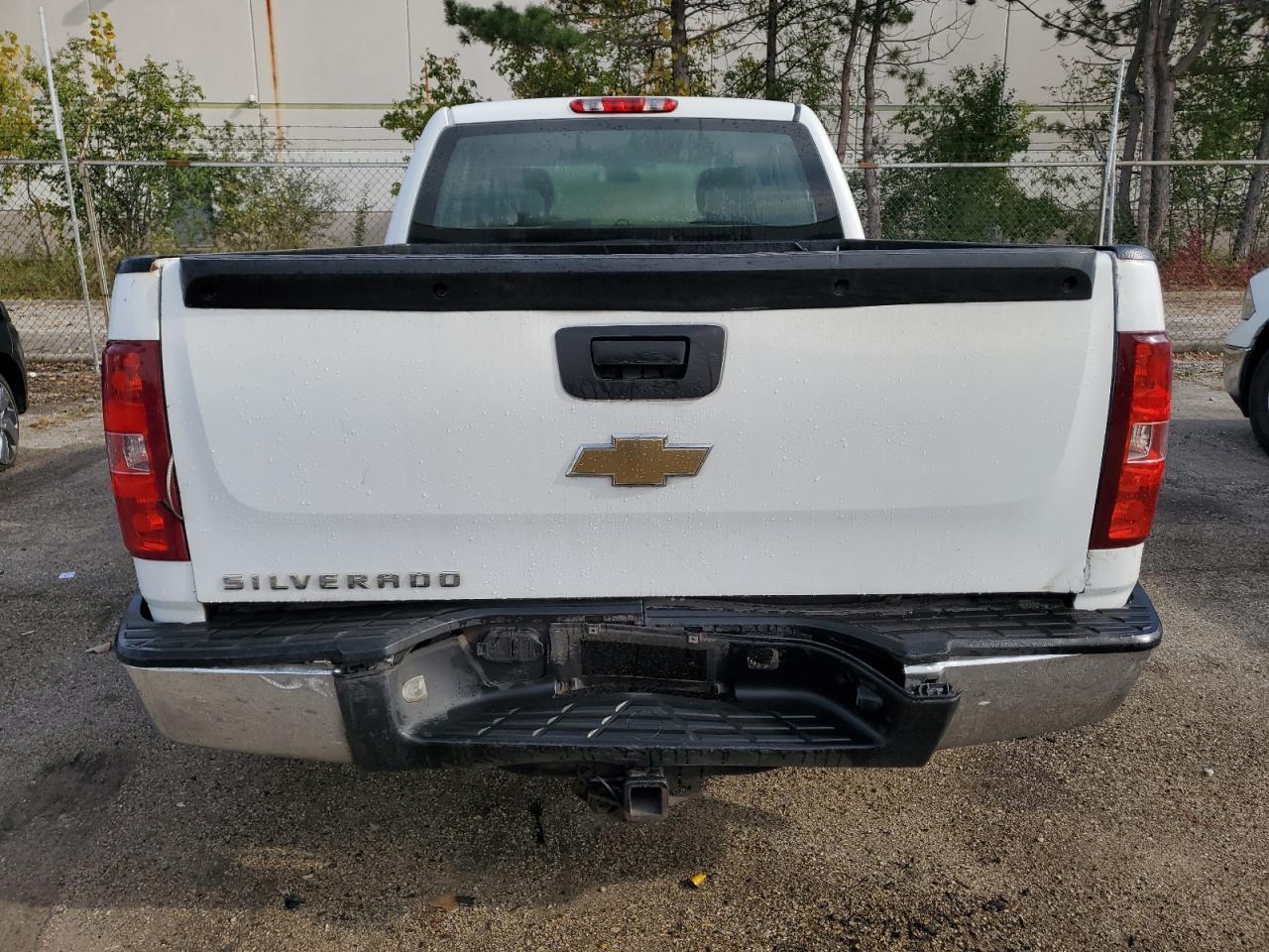 2011 Chevrolet Silverado C1500 - Фото 6