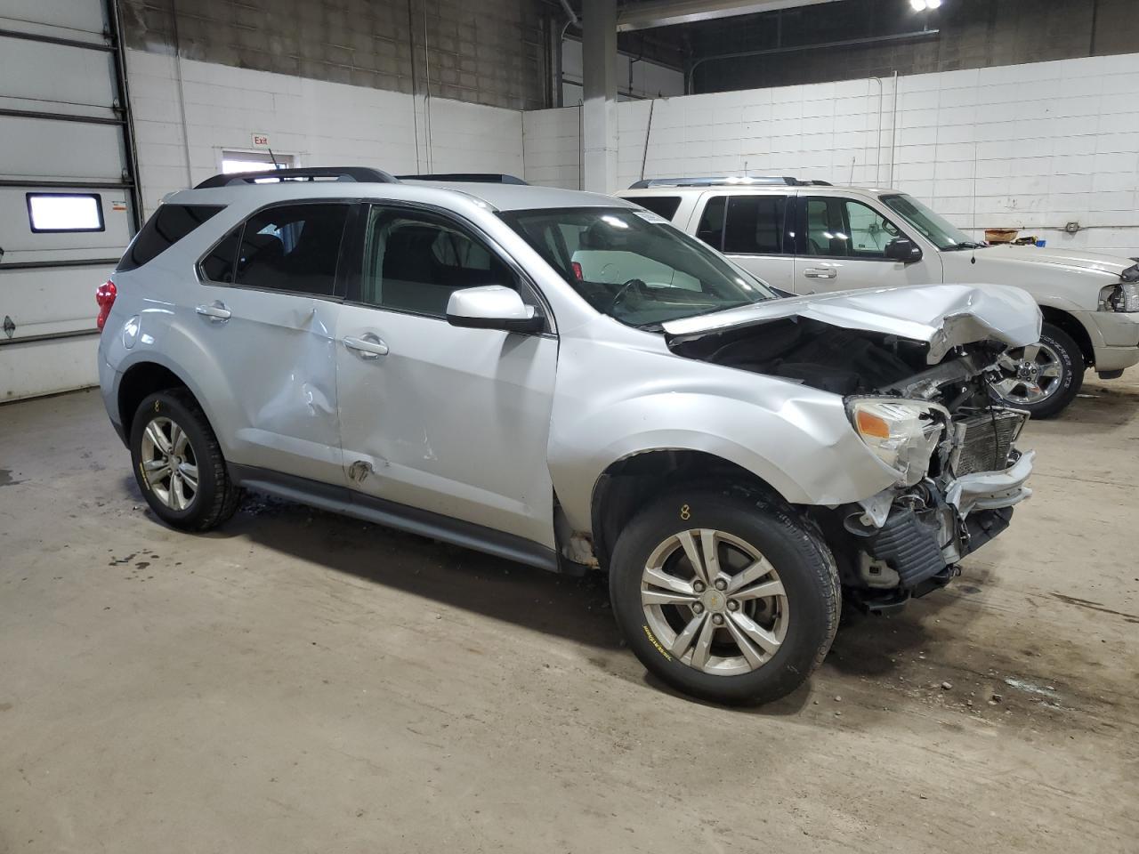 2015 Chevrolet Equinox - Фото 4