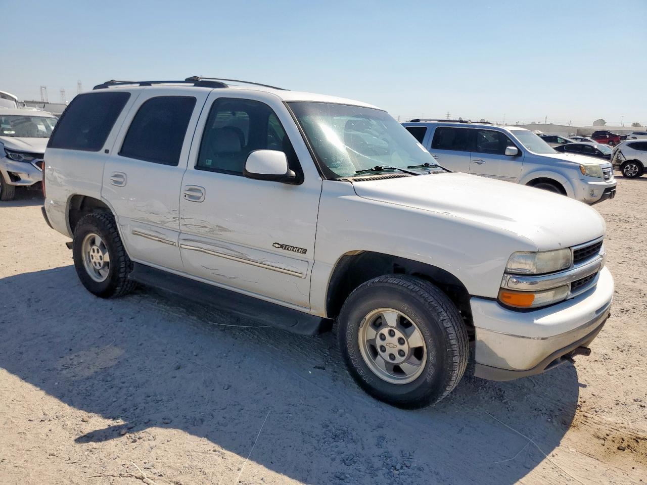 2001 Chevrolet Tahoe C1500 - Фото 4