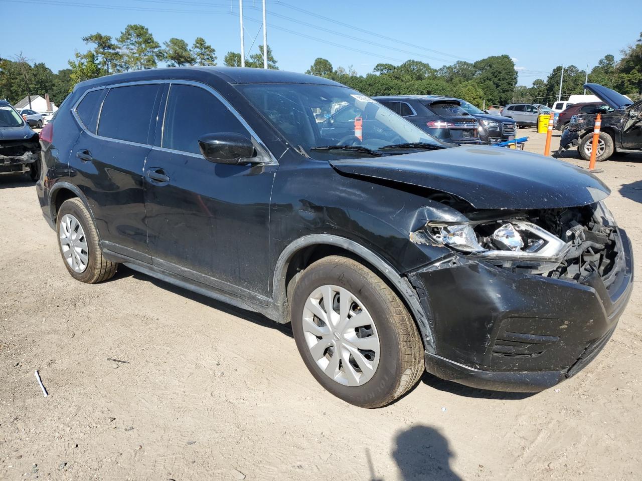 2020 Nissan Rogue S - Фото 4