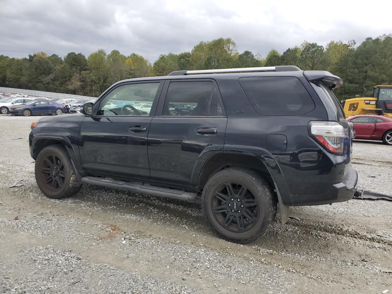 2021 Toyota 4Runner Sr5/Sr5 Premium - Image 2