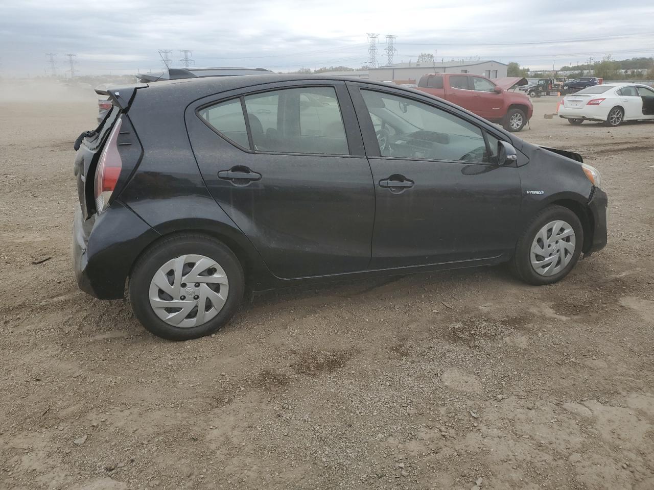 2016 Toyota Prius C - Фото 3