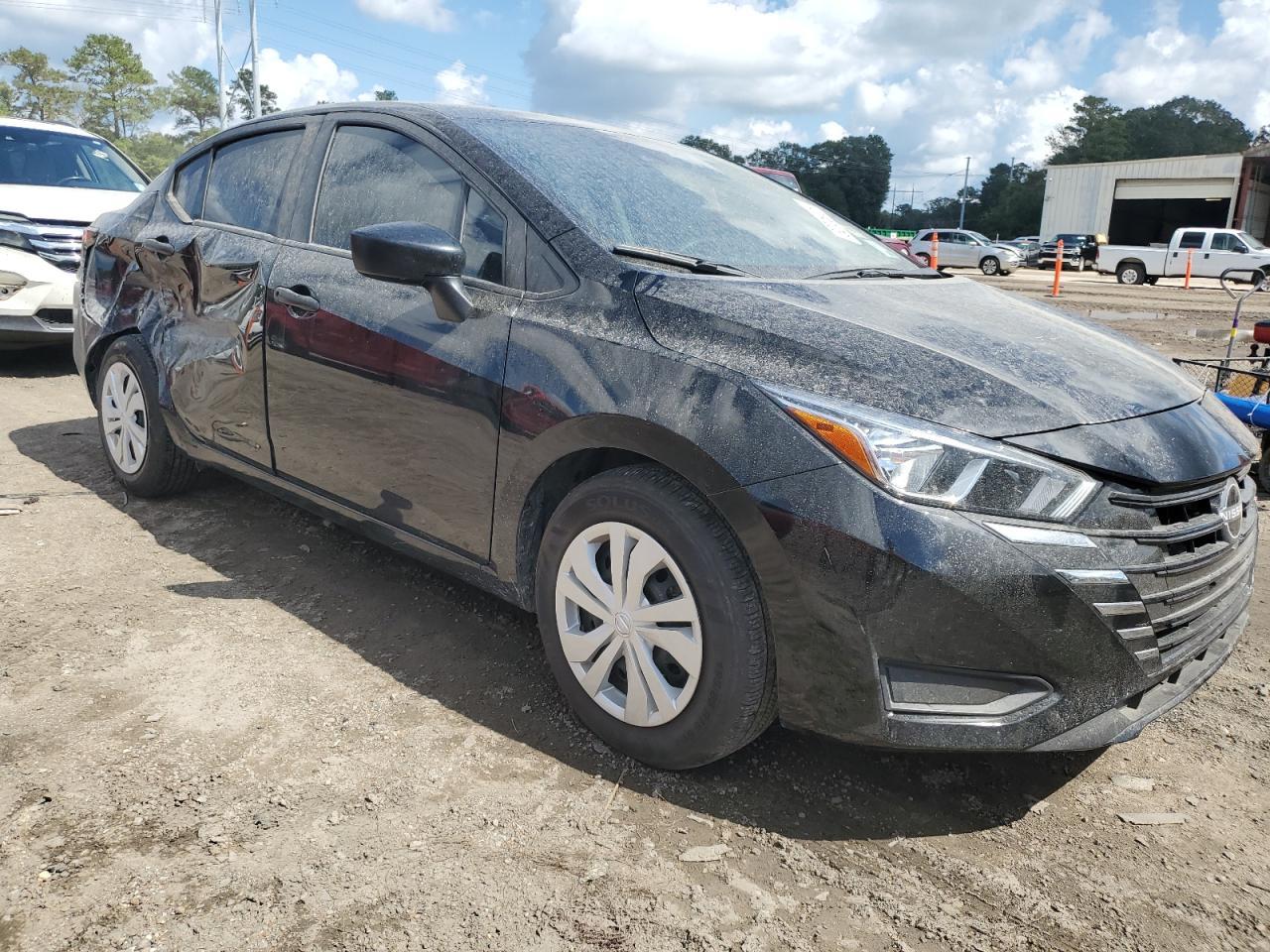 2024 Nissan Versa S - Фото 4