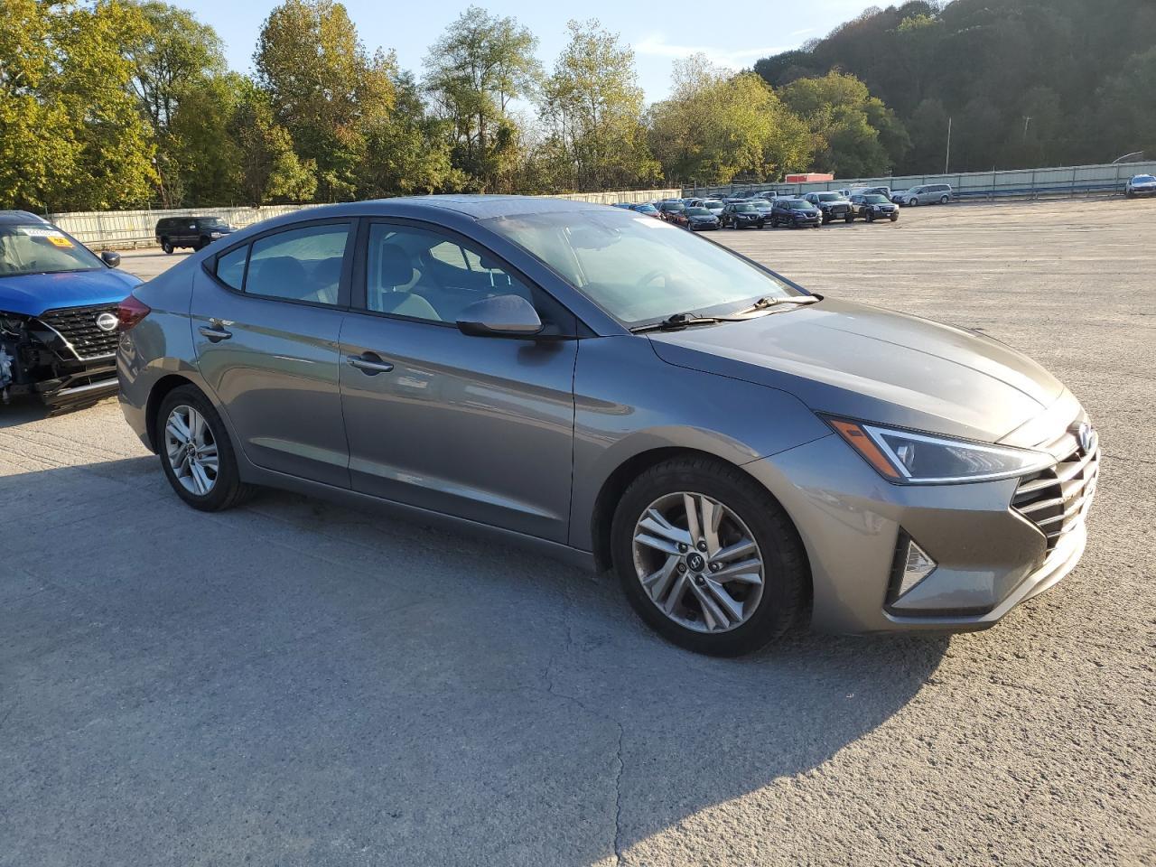 2020 Hyundai Elantra Sel - Фото 4