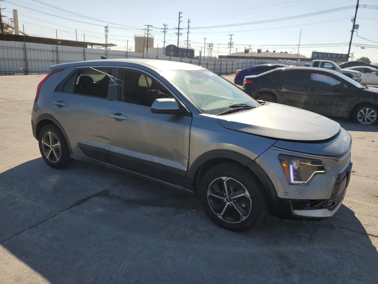 2023 Kia Niro Lx - Image 4