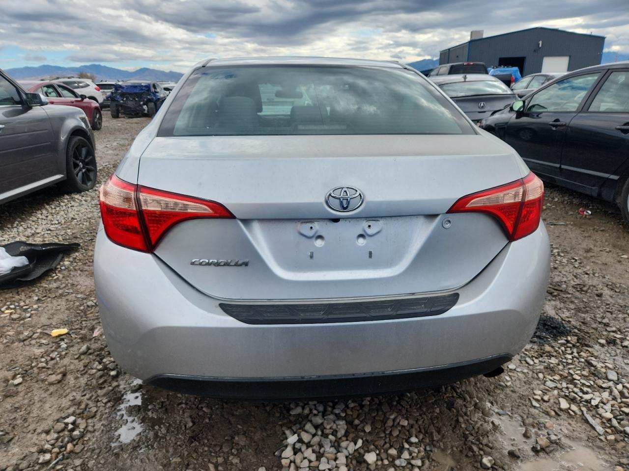 2017 Toyota Corolla L - Image 6
