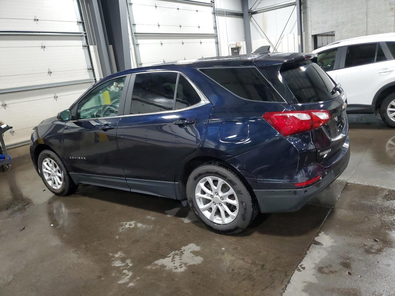 2021 Chevrolet Equinox Lt - Фото 2