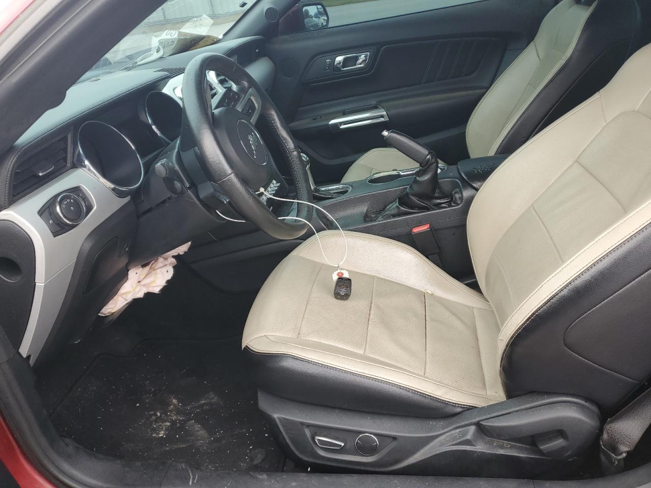 2016 Ford Mustang - Image 7