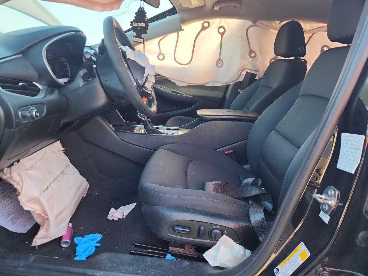 2022 Chev Malibu - Image 7