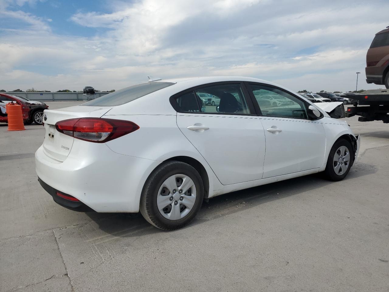 2018 Kia Forte Lx - Image 3