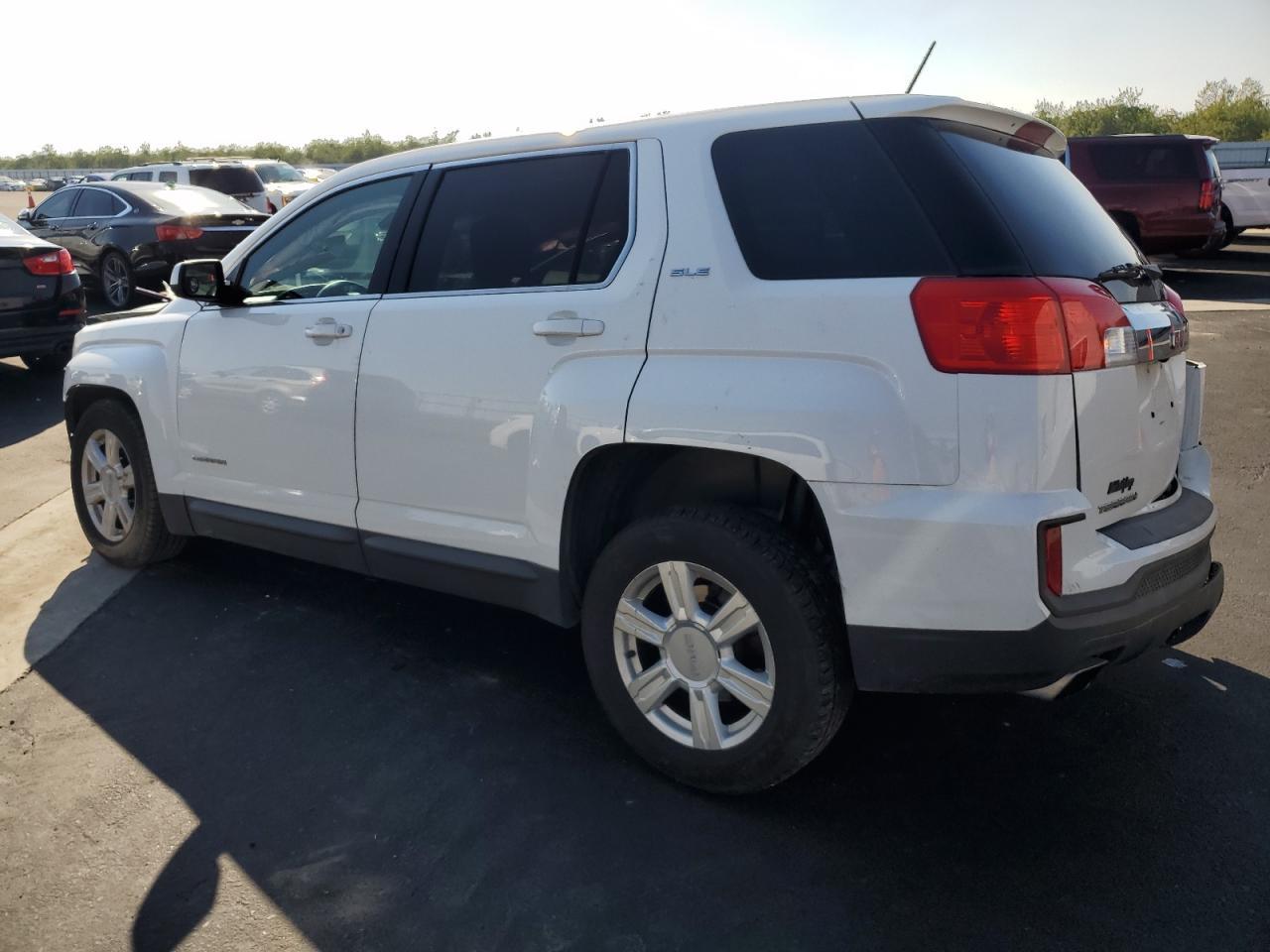 2016 GMC Terrain Sle - Image 2