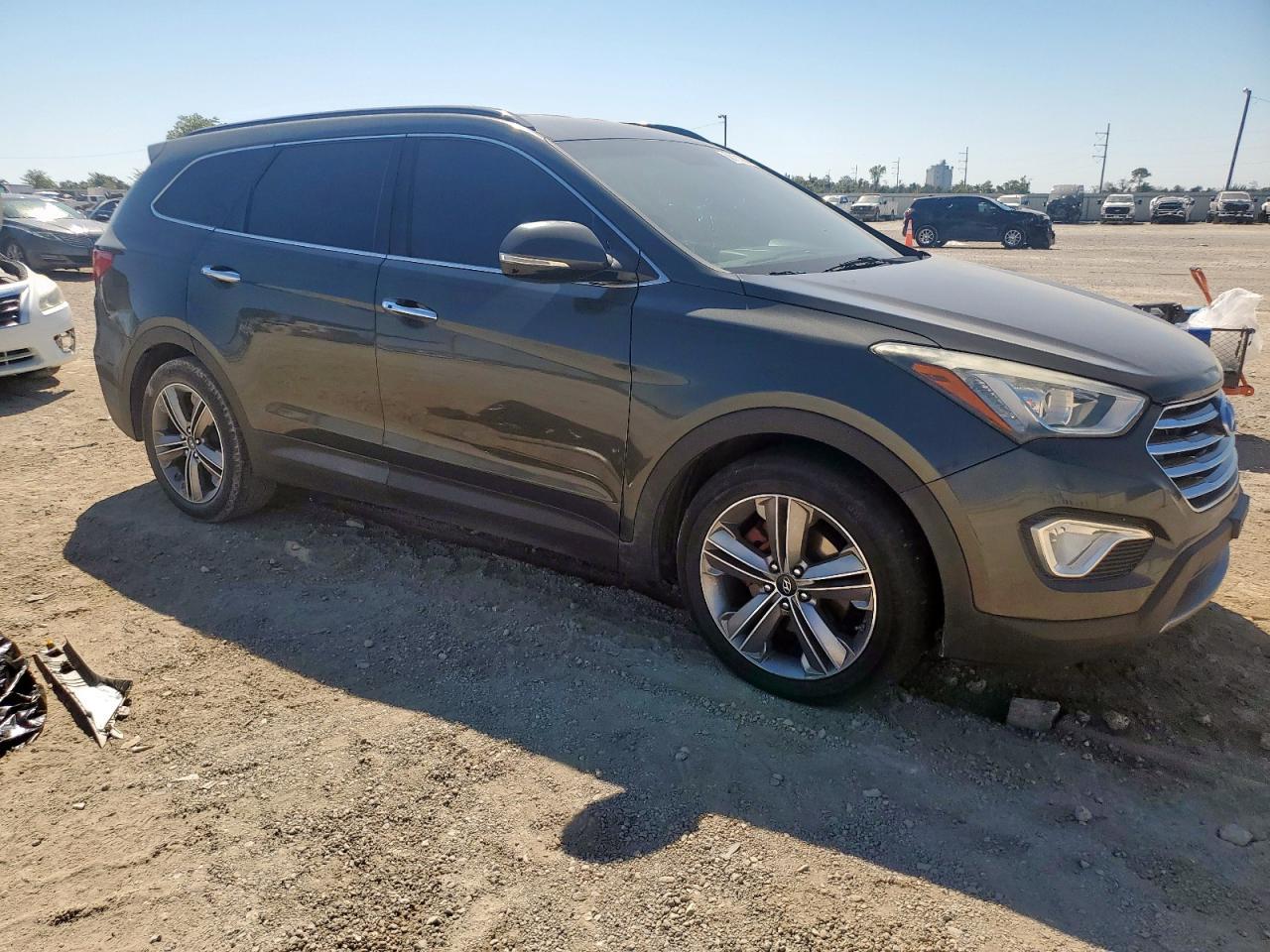 2013 Hyundai Santa Fe Limited - Image 4