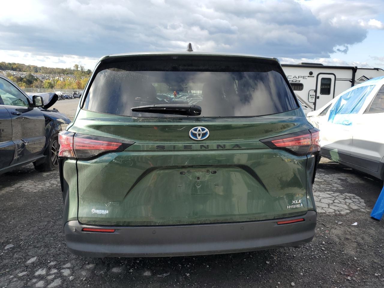 2022 Toyota Sienna Xle - Фото 6