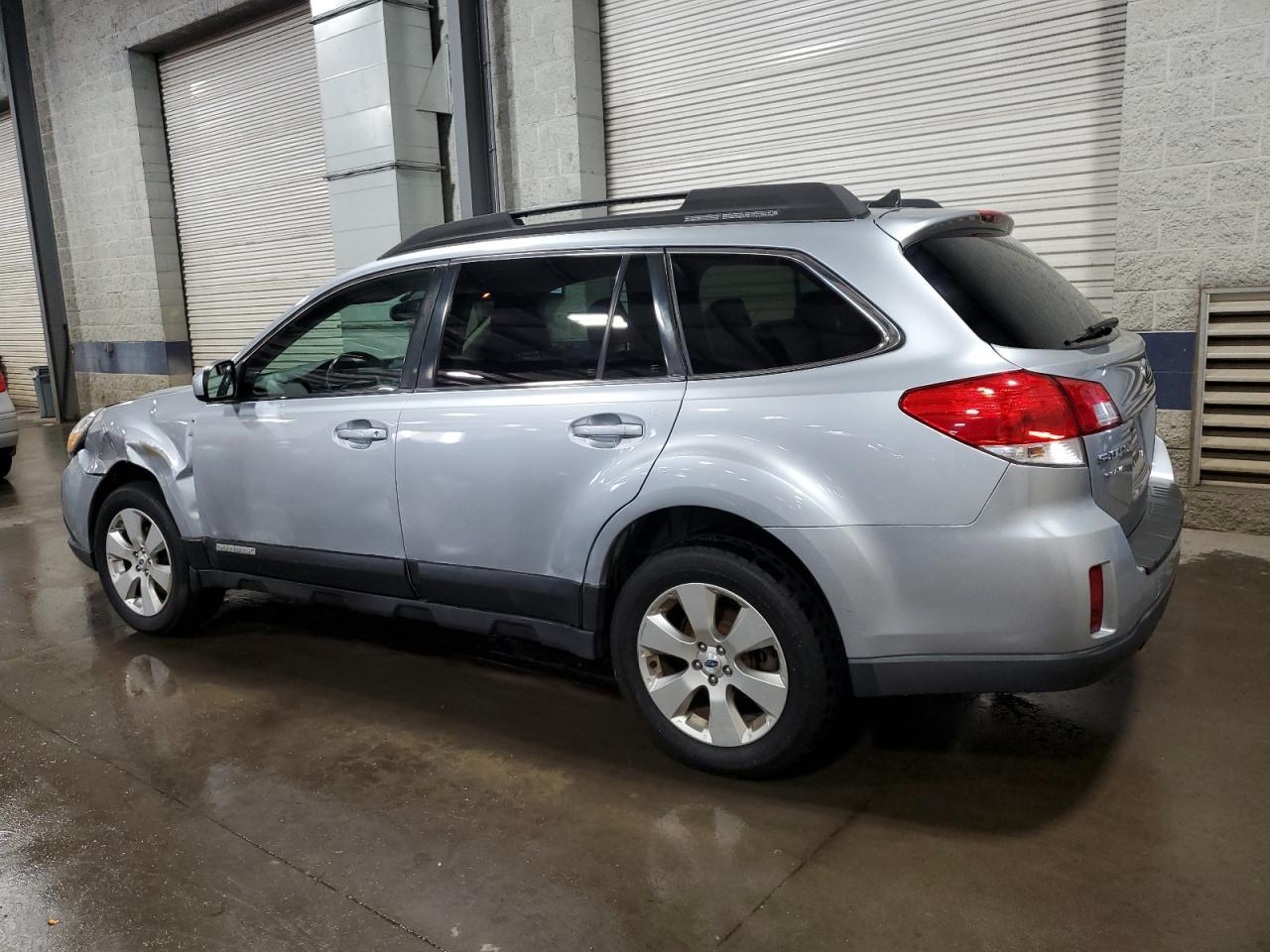2012 Subaru Outback 2.5I Limited - Фото 2