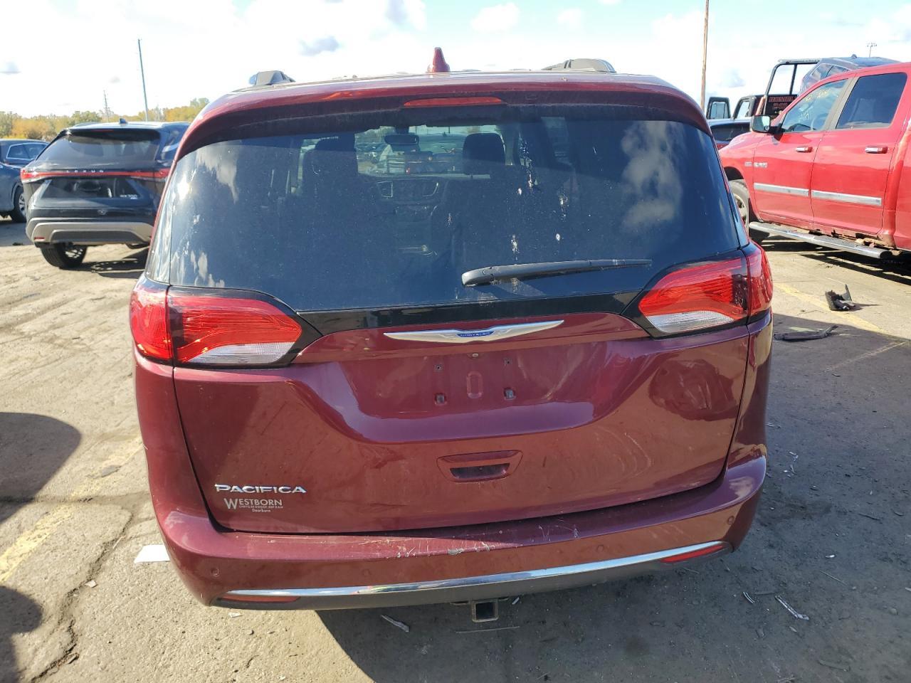 2019 Chrysler Pacifica Touring L - Фото 6