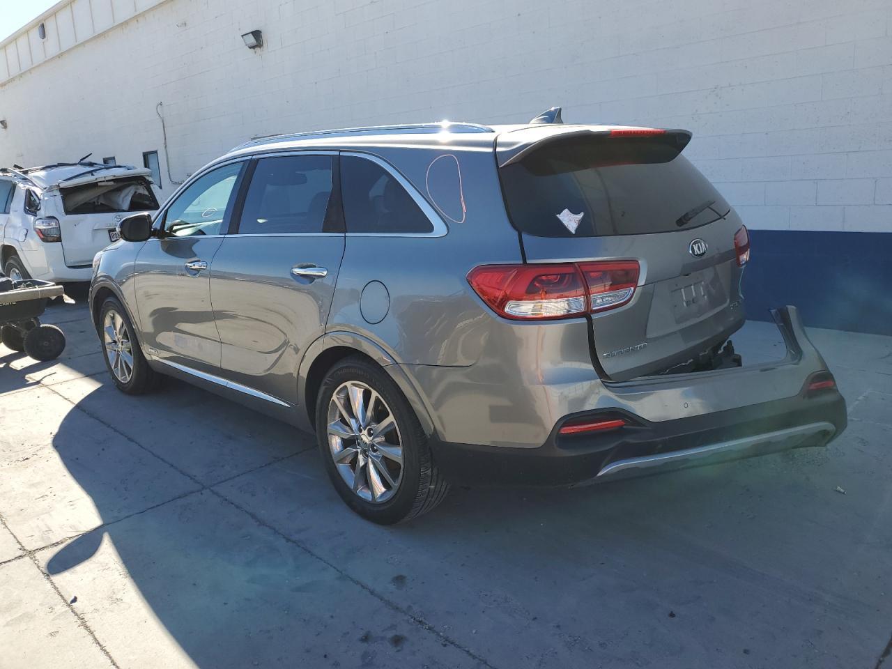 2016 Kia Sorento Sx - Фото 2