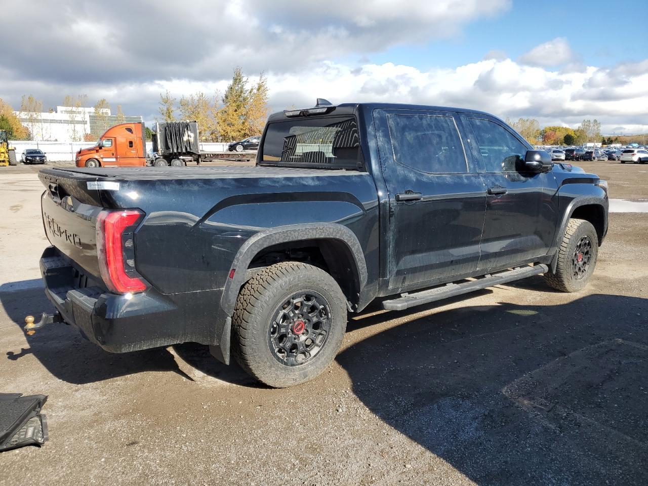 2024 Toyota Tundra Crewmax Limited - Фото 3